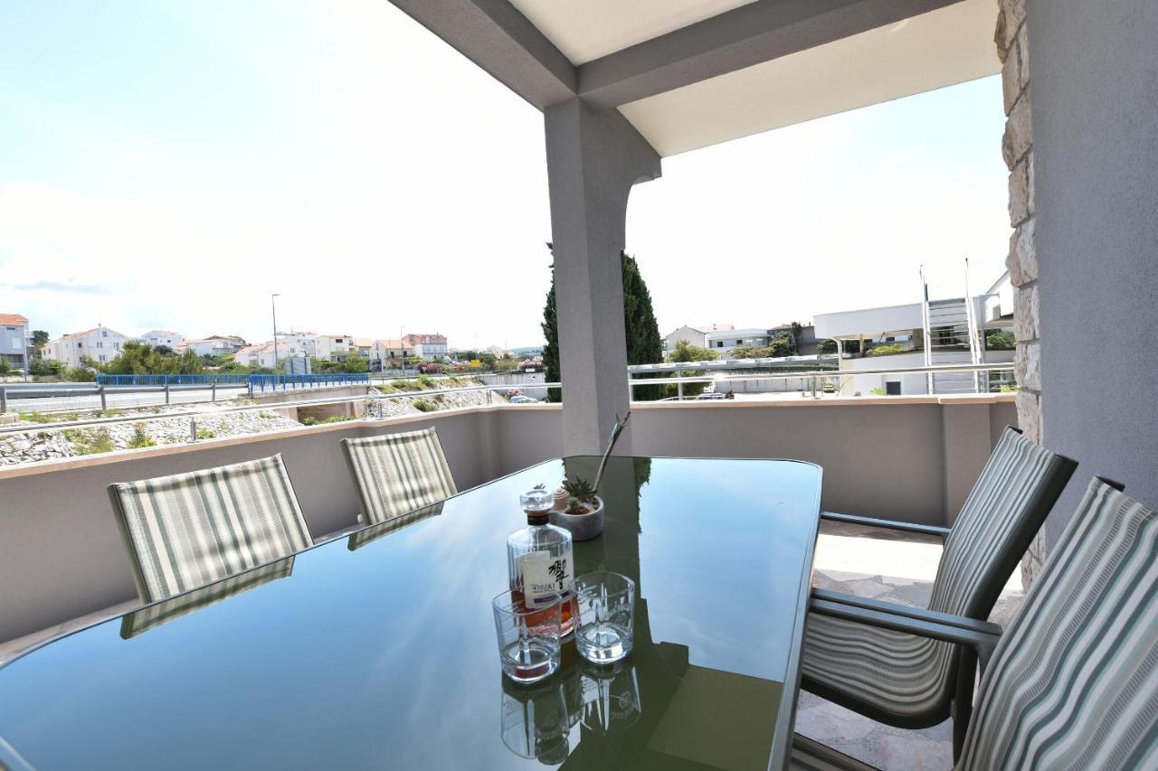 Apartments Mimi Primošten Екстериор снимка