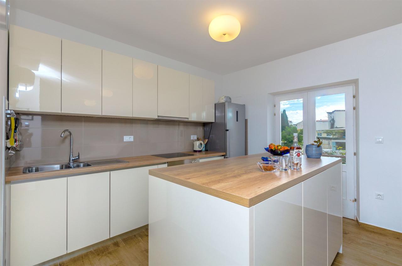 Apartments Mimi Primošten Екстериор снимка