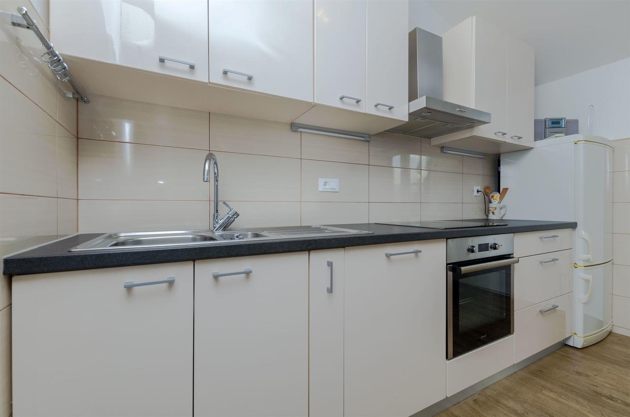 Apartments Mimi Primošten Екстериор снимка